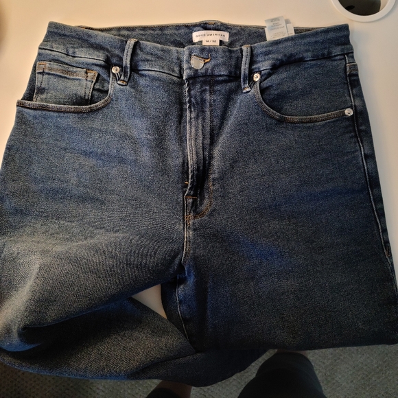 NWOT - Good American Good Legs Cropped - Size 14 - Picture 6 of 7